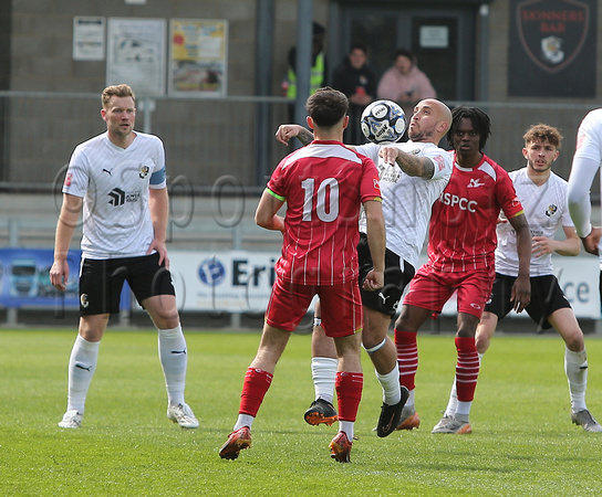 Dartford 1 (George Whitefield 66'), Carshalton Athletic 4 (Kola Salami 11', Brian Ifeanyi 45', Nabeel Ghannam 82', 90')