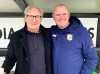 Alan Dowson, Dartford Manager (left) with fellow Geordie Malcolm Crosby.