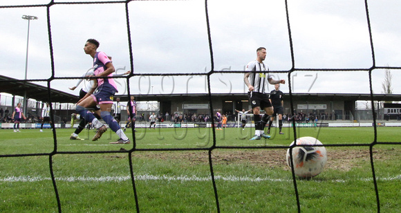 Dartford 4 (Alex Wall 7', 50' 53', Harvey Bradbury 85'), Dulwich Hamlet 0