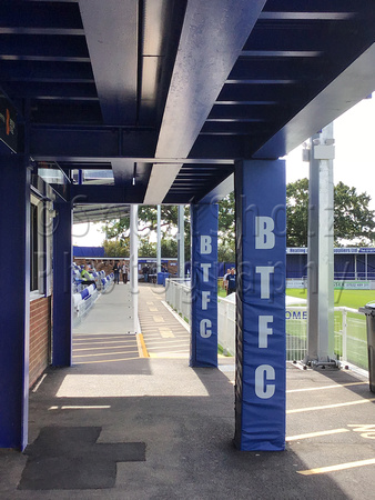 Billericay Town v Dartford