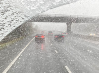 Snowfall on the M4