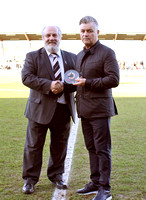 Steve King receives Manager of the Month trophy from Co-Chairman Steve Irving.