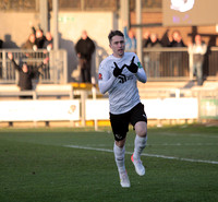Dartford win 1:0 against Billericay Town (Jake Robinson 10') to remain top of the National League South table.