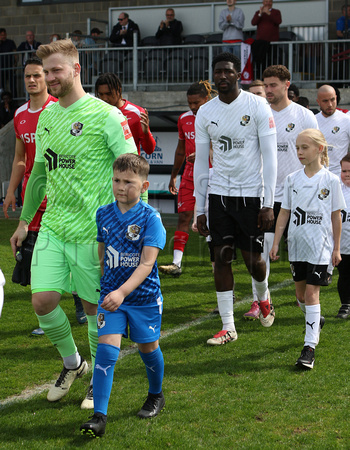 Dartford 1 (George Whitefield 66'), Carshalton Athletic 4 (Kola Salami 11', Brian Ifeanyi 45', Nabeel Ghannam 82', 90')