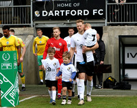 Dartford 0, Dover Athletic 2, so Dover win promotion back to National League South after 2 second half goals.