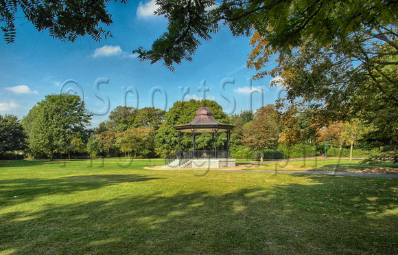 Bandstand in the park, October 2016